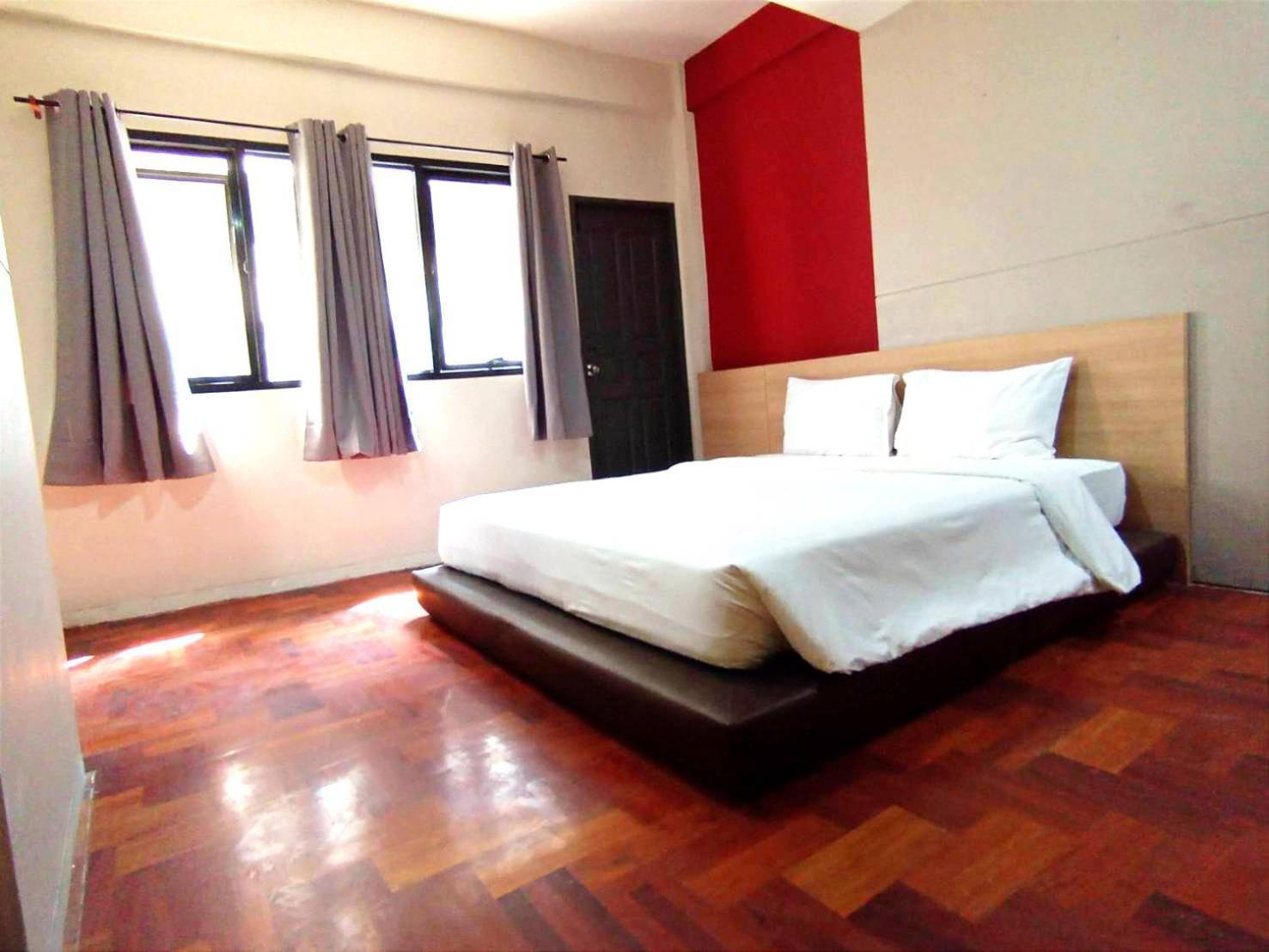 בנגקוק Go Inn Silom โกอินน์ สีลม - สถานีรถไฟฟ้าเซนต์หลุยส์ חדר תמונה